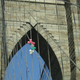 Werme Leinkauf attached balloons to the Brooklyn Bridge in 2007
